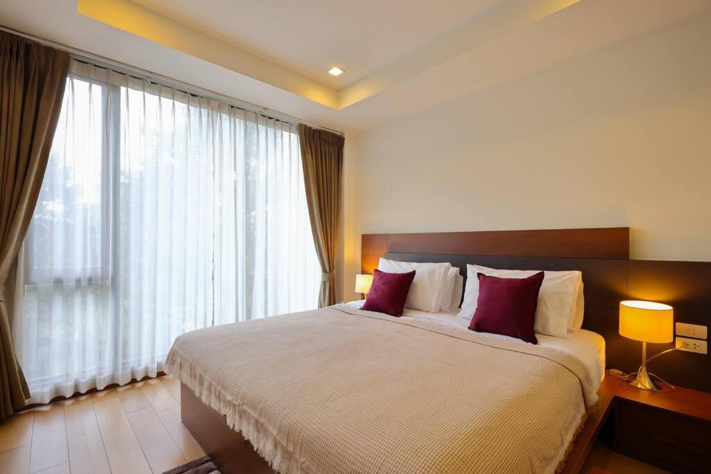 Specious Luxury 2 Bedrooms Apt. Чиангмай Екстериор снимка