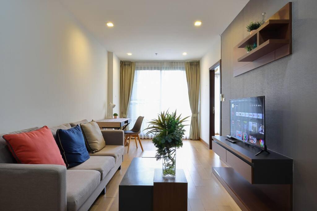 Specious Luxury 2 Bedrooms Apt. Чиангмай Екстериор снимка